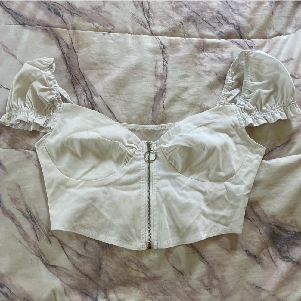 SHEIN Off-White Puff Sleeve Zip Crop Top